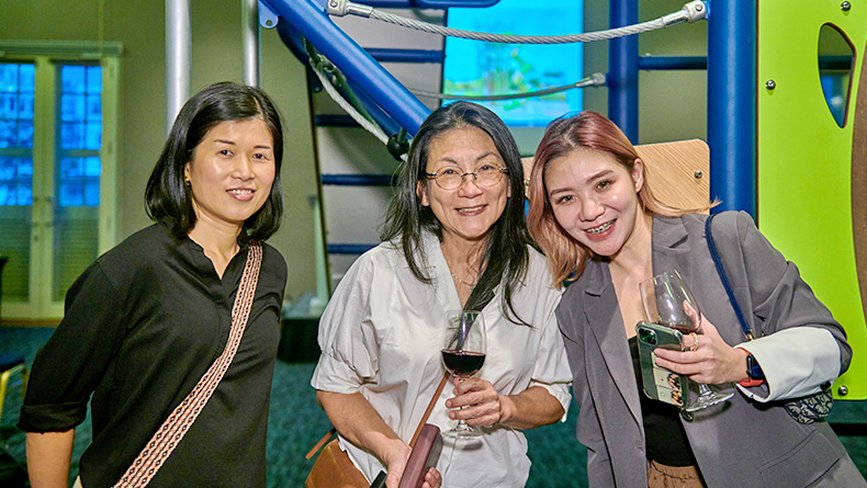 14HackEvent_Slider_09.jpg