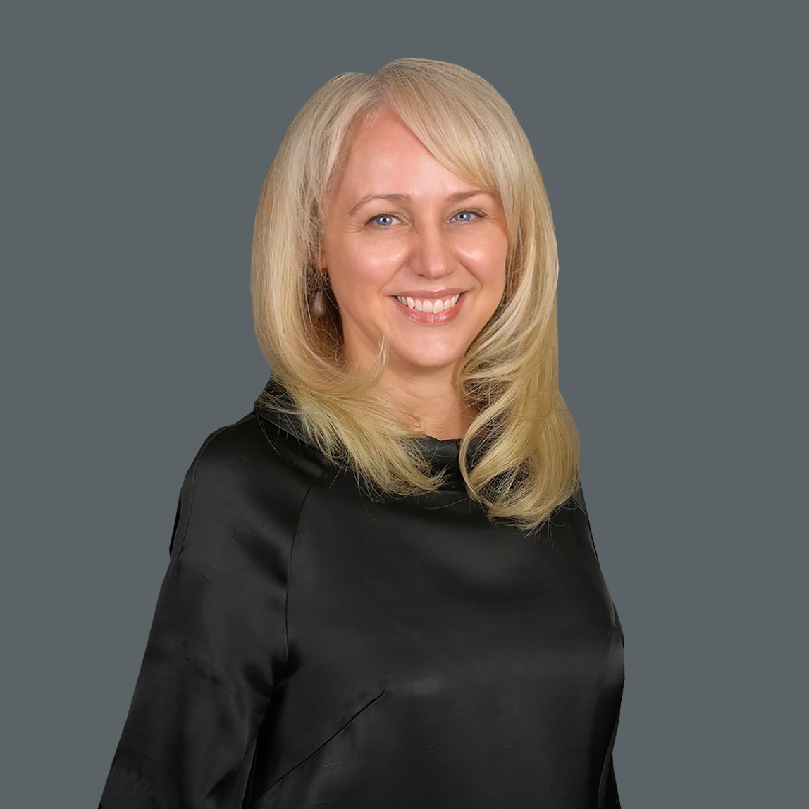 Karina_Featured-1.jpg