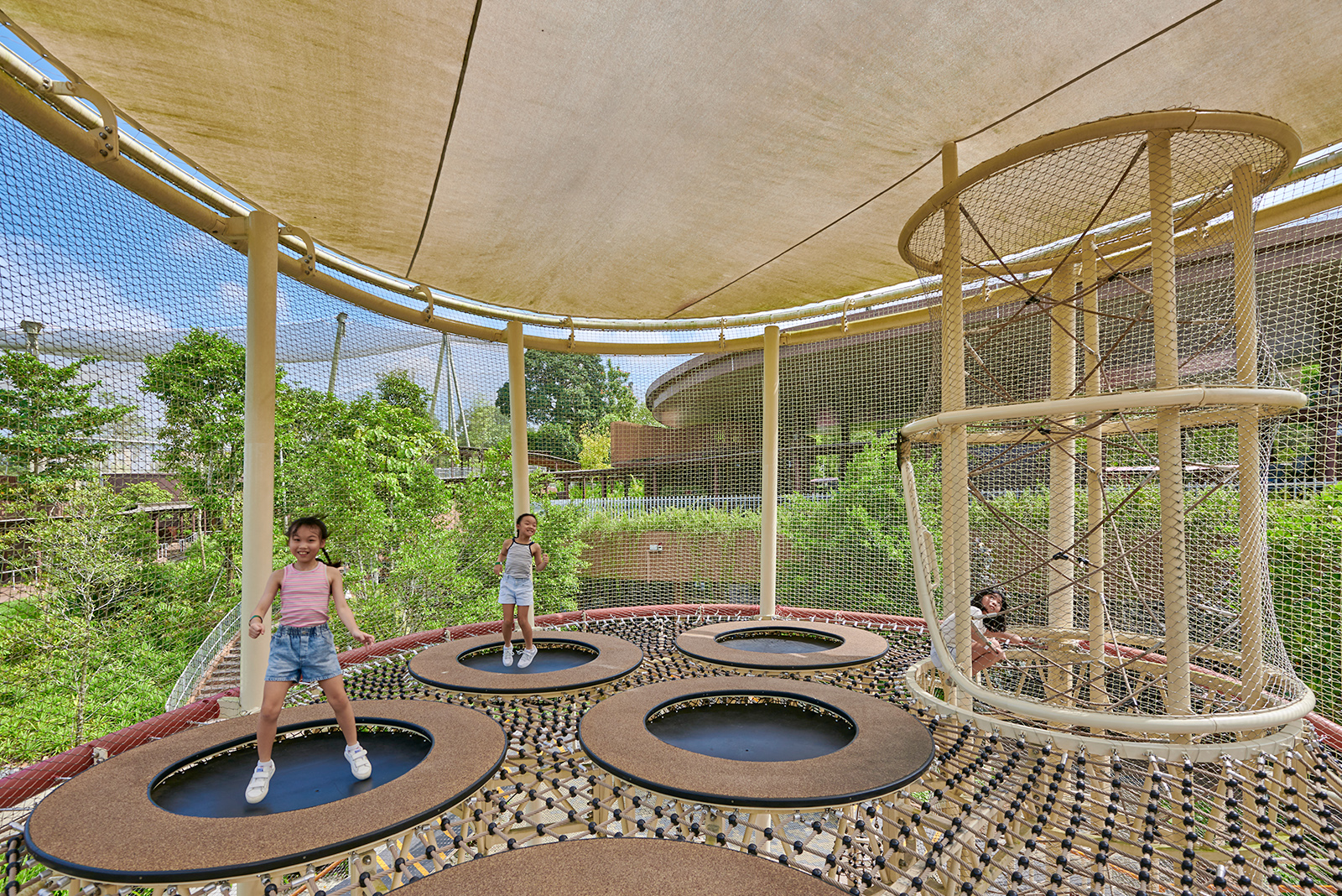 Mandai_Treetop_fullt_05.jpg