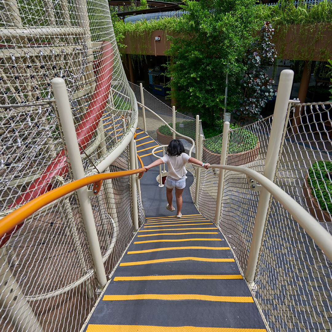 Mandai_Treetop_side_06.jpg